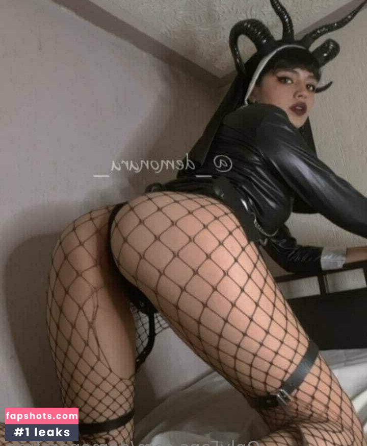 demonarafree nude babe gallery