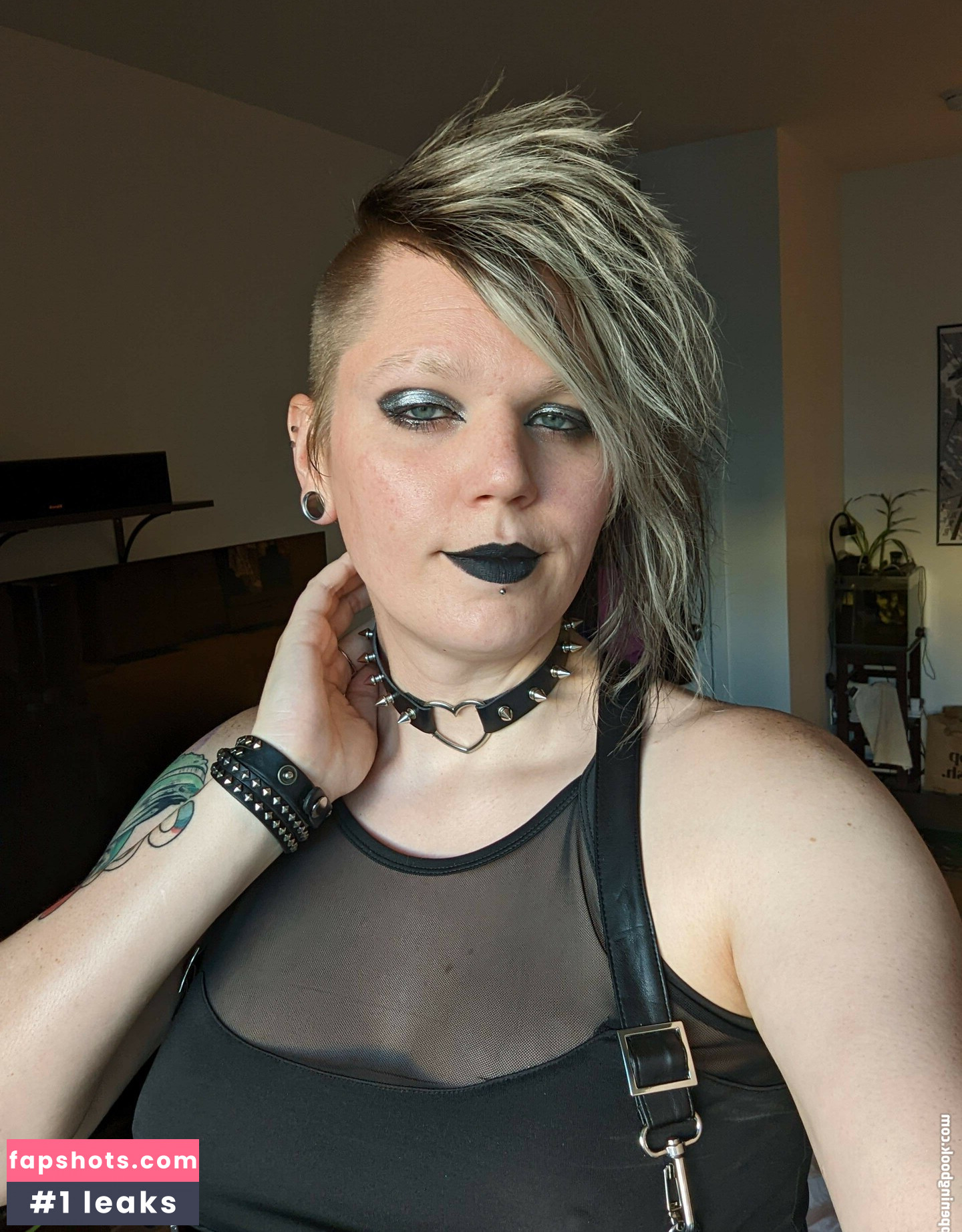 Demongirlcock gallery photo #12