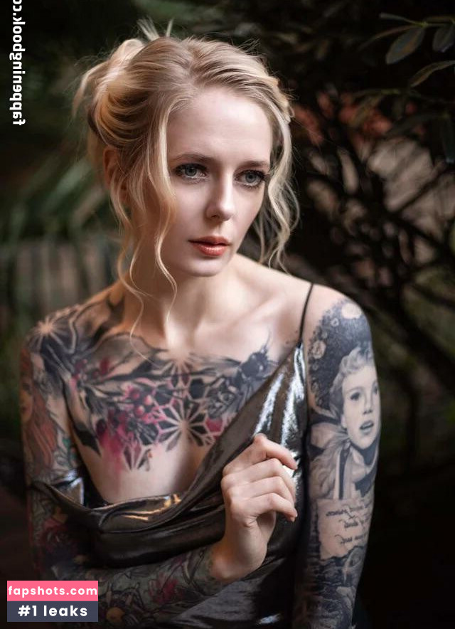 Demonica ASMR gallery photo #16