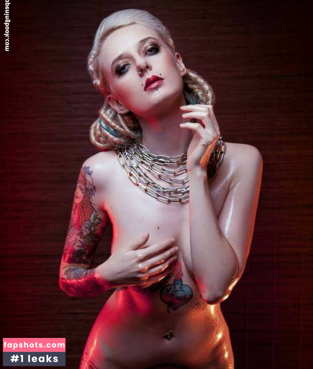 Demonica ASMR gallery photo #17