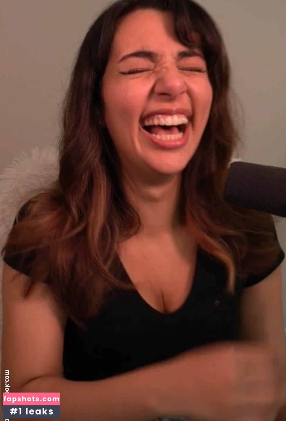 Denims nude babe gallery