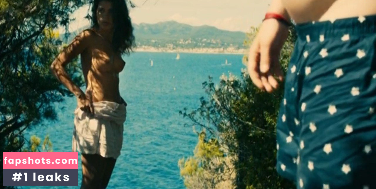 Denisa Pfauserova gallery photo #4