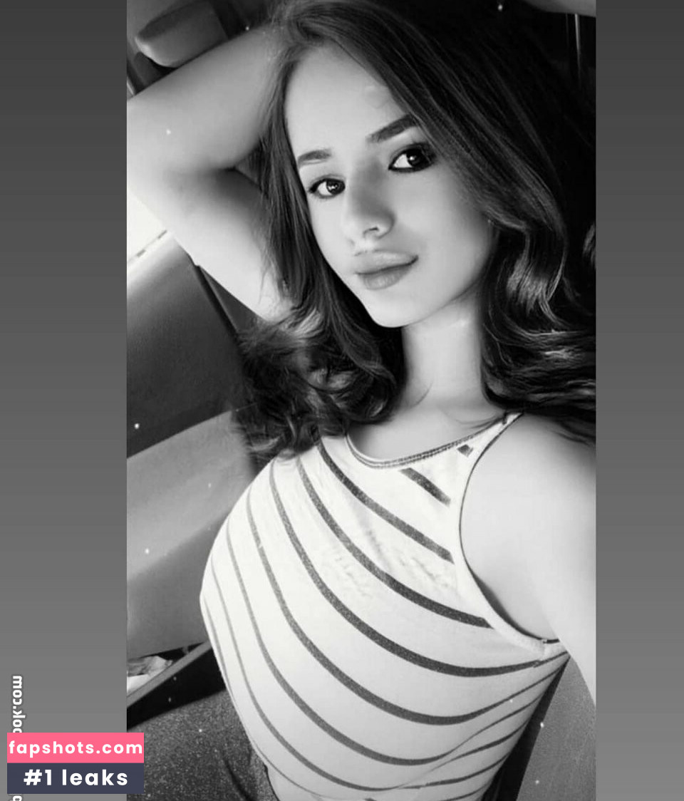 Denisa R Maria Nude Leaks OnlyFans Photos #31 - LeakJerk