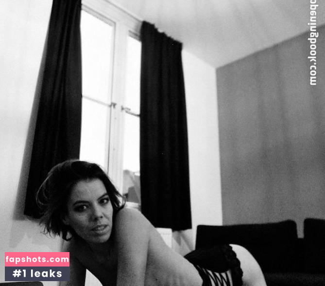 Denisa Strakova gallery photo #22