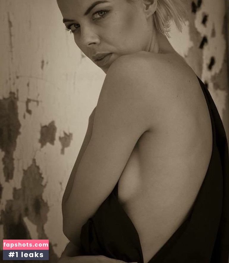 Denisa Strakova gallery photo #24