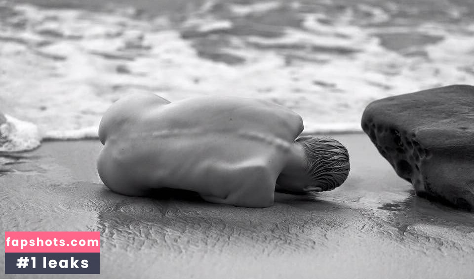 Denisa Strakova gallery photo #30