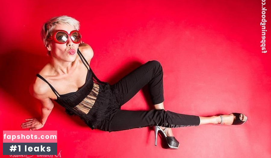 Denisa Strakova gallery photo #31