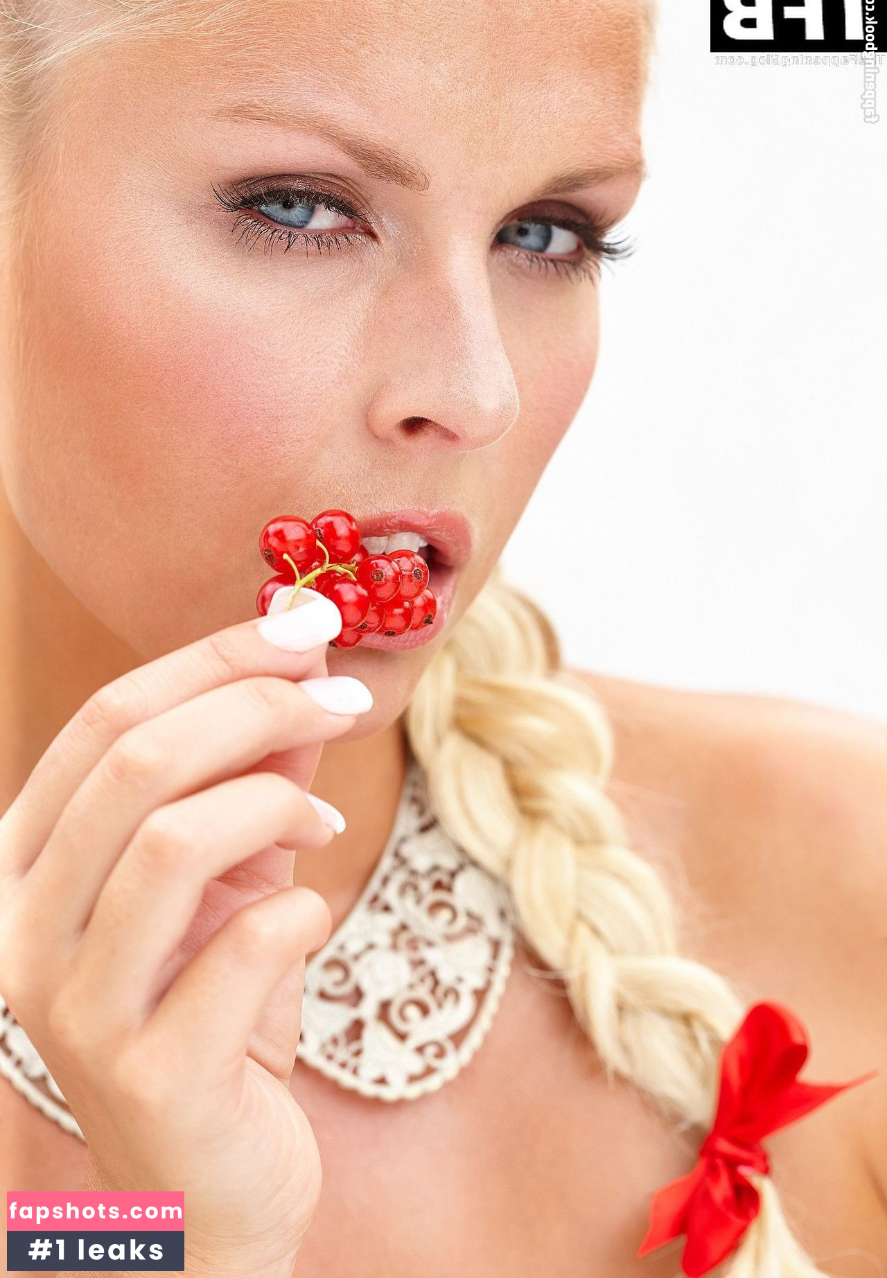 Denise Cotte gallery photo #21