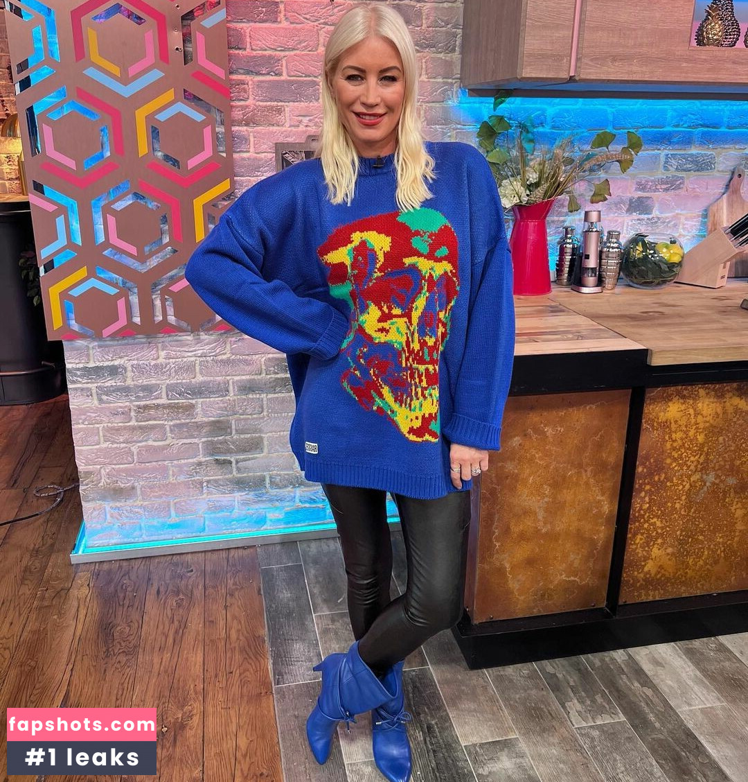 Denise Van Outen gallery photo #107