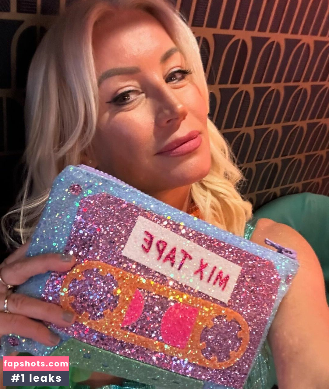 Denise Van Outen gallery photo #49