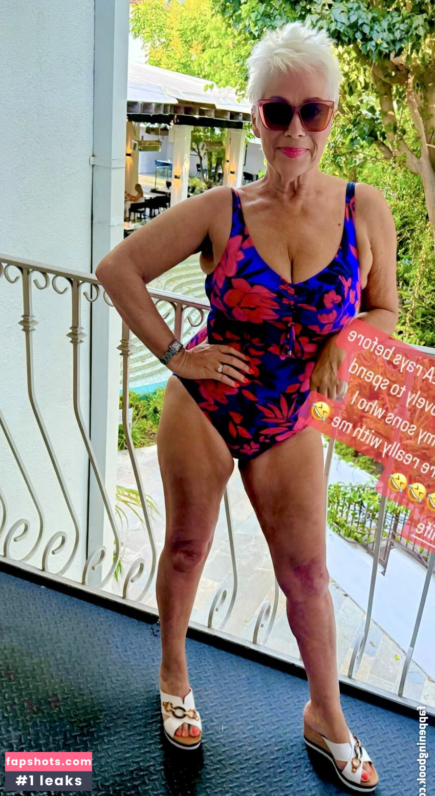 Denise Welch gallery photo #11