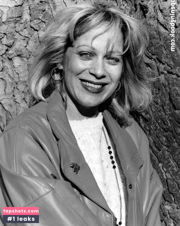 Denise Welch gallery photo #18