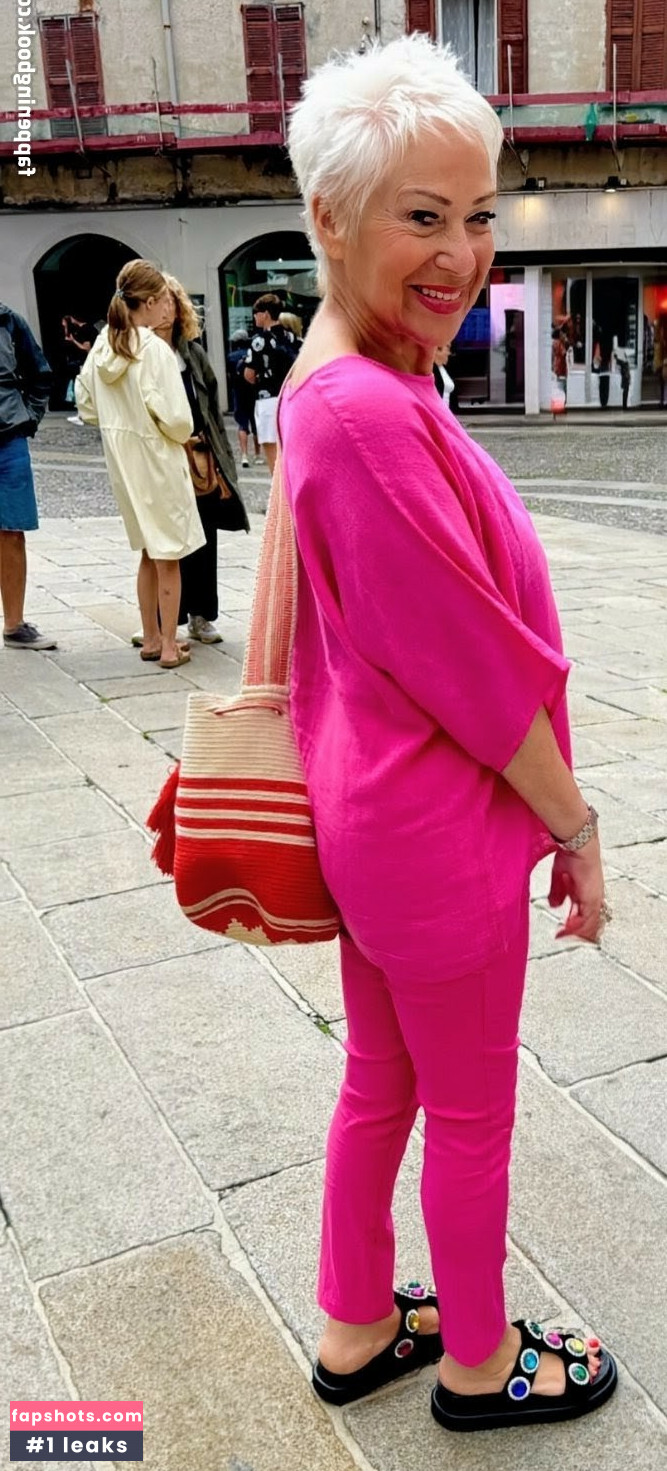 Denise Welch gallery photo #3