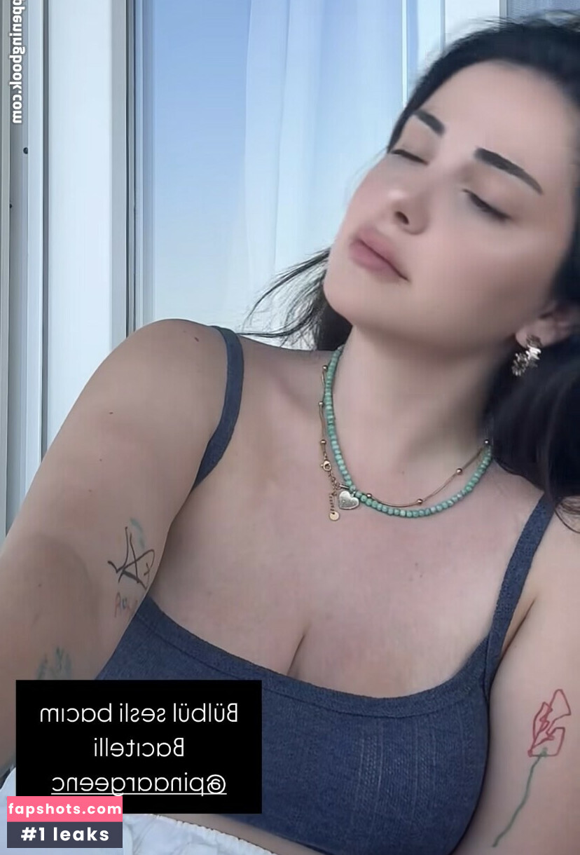 Deniz Bağdaş gallery photo #15