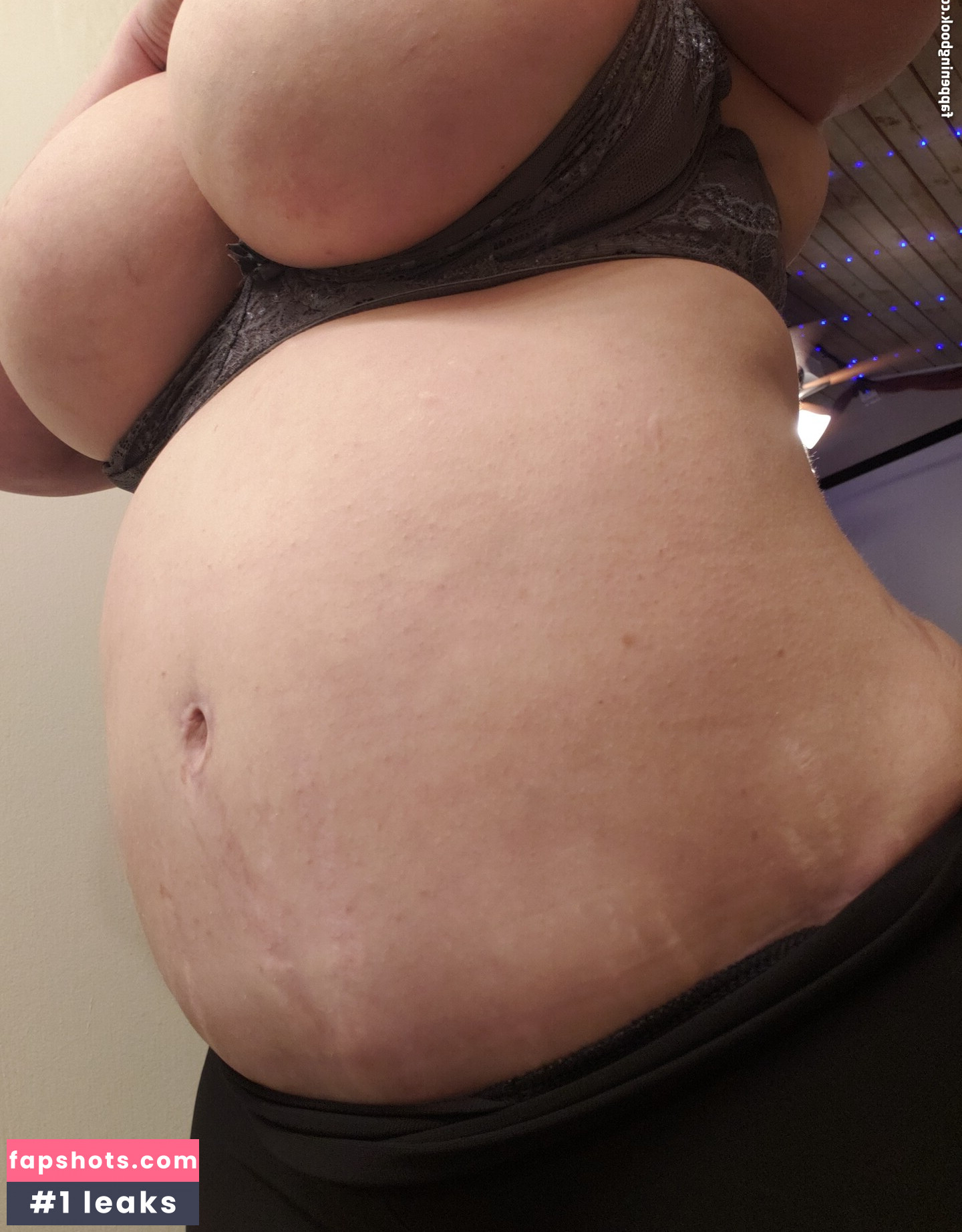 DennaDoll gallery photo #9