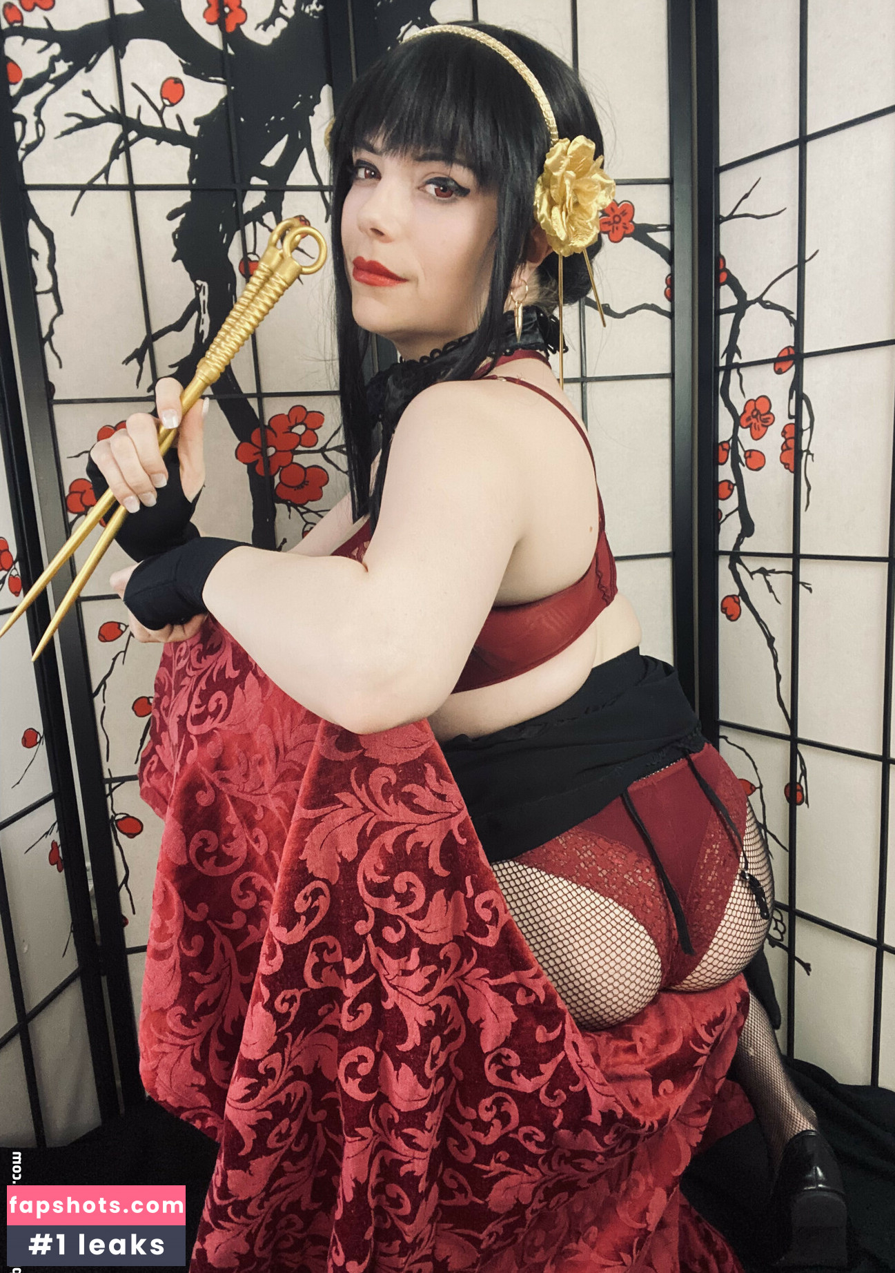 Dera Megurine gallery photo #32