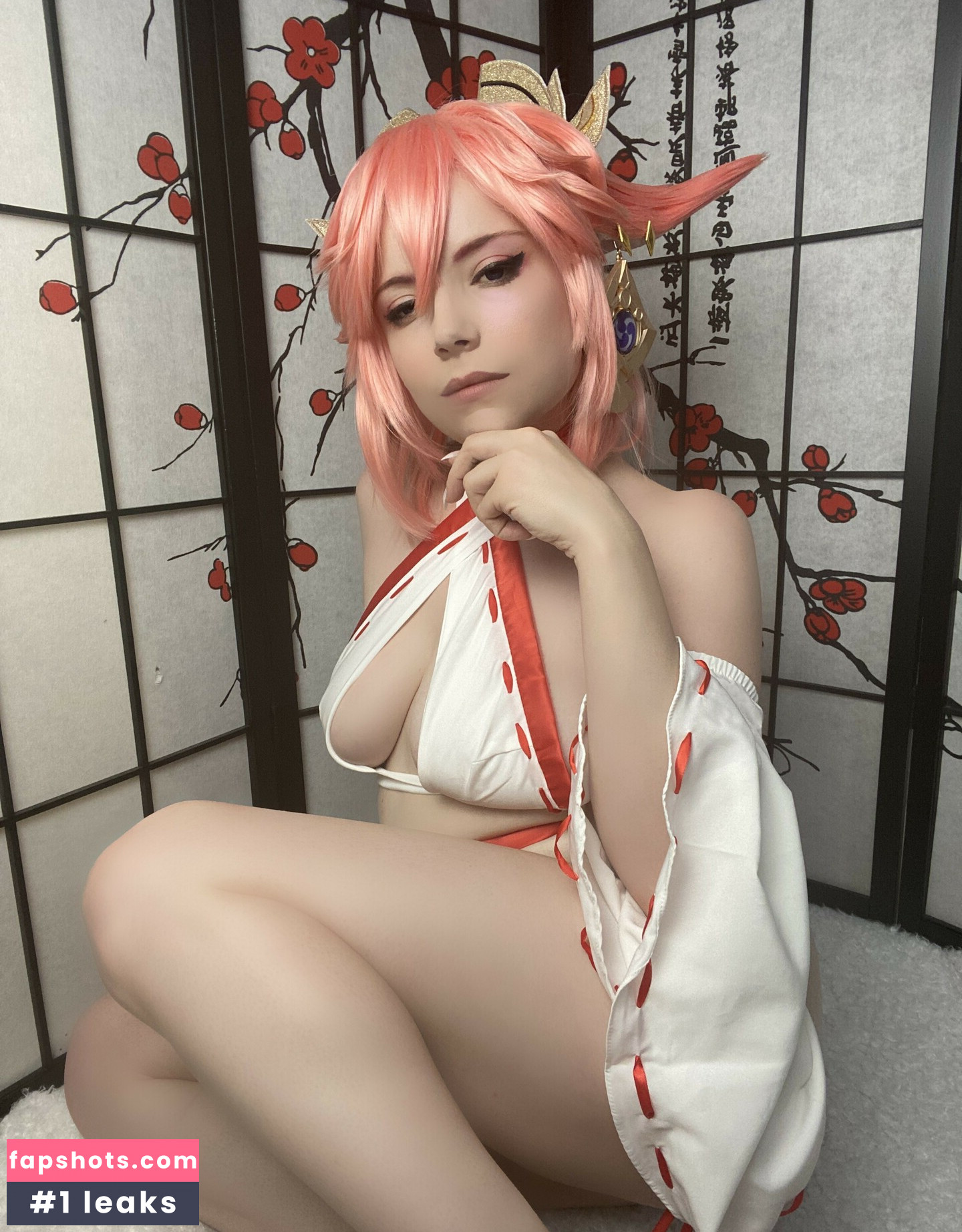 Dera Megurine gallery photo #52