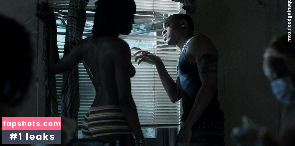 Derin Adesida gallery photo #3