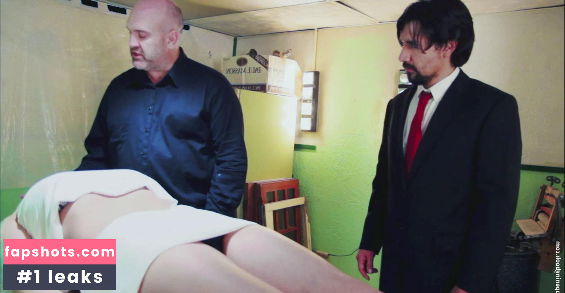 Des King nude babe gallery