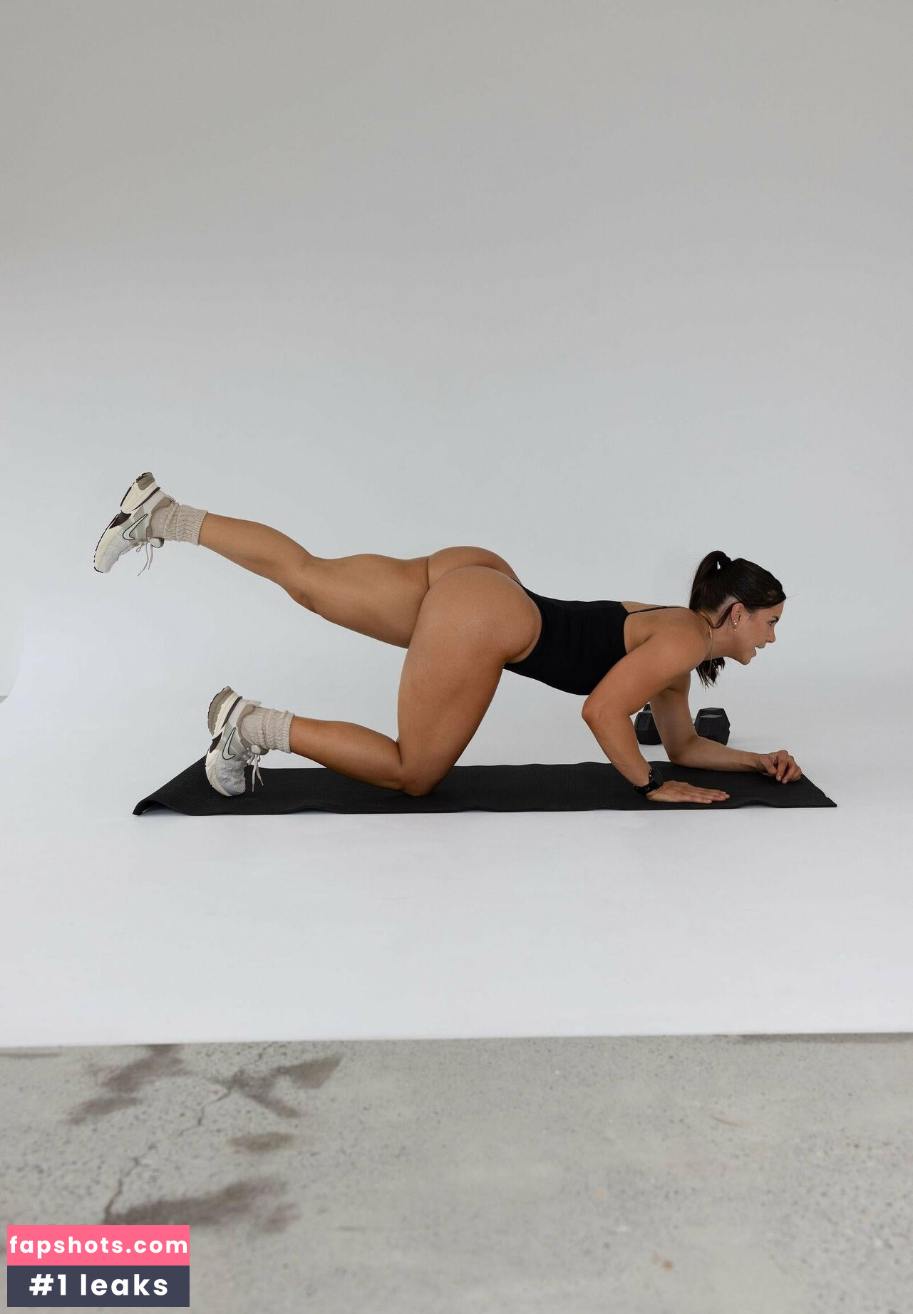 Desi Johnson Nude Leaks OnlyFans Photos #42 - LeakJerk