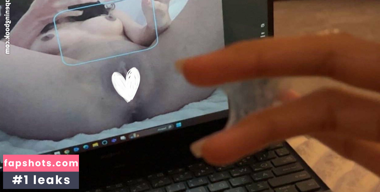 Desi Lia gallery photo #11