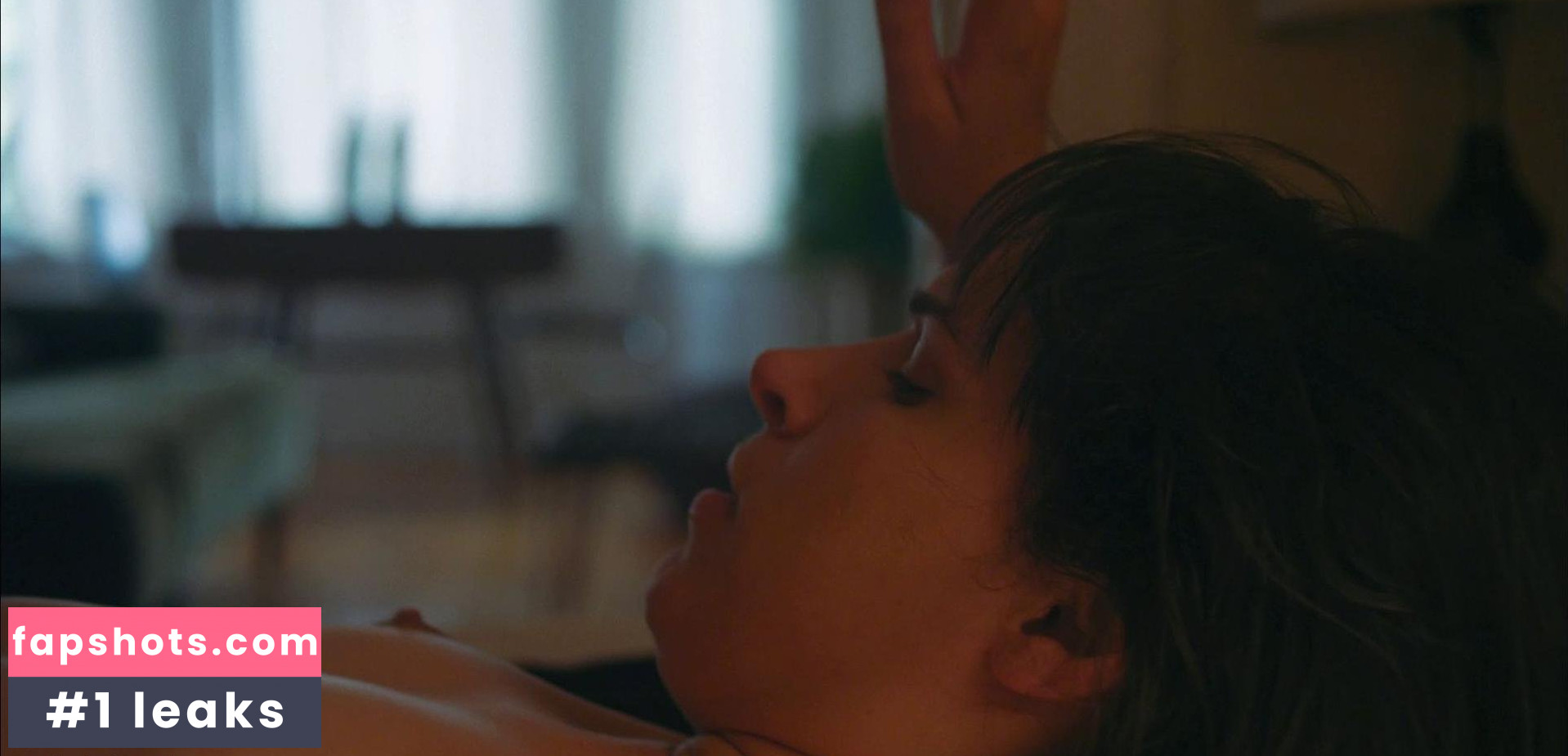 Desiree Akhavan gallery photo #63