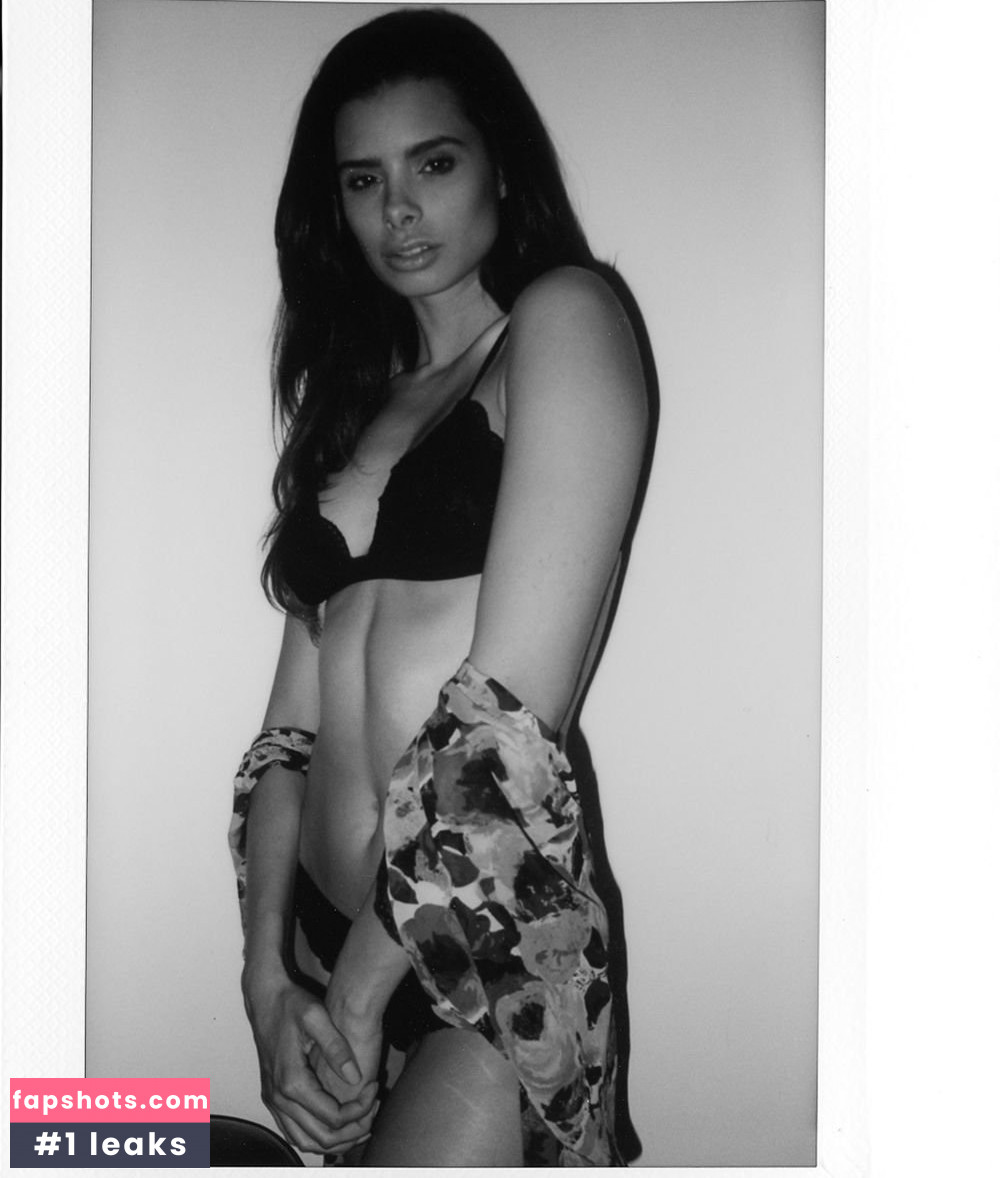 Desirey Abbs gallery photo #12