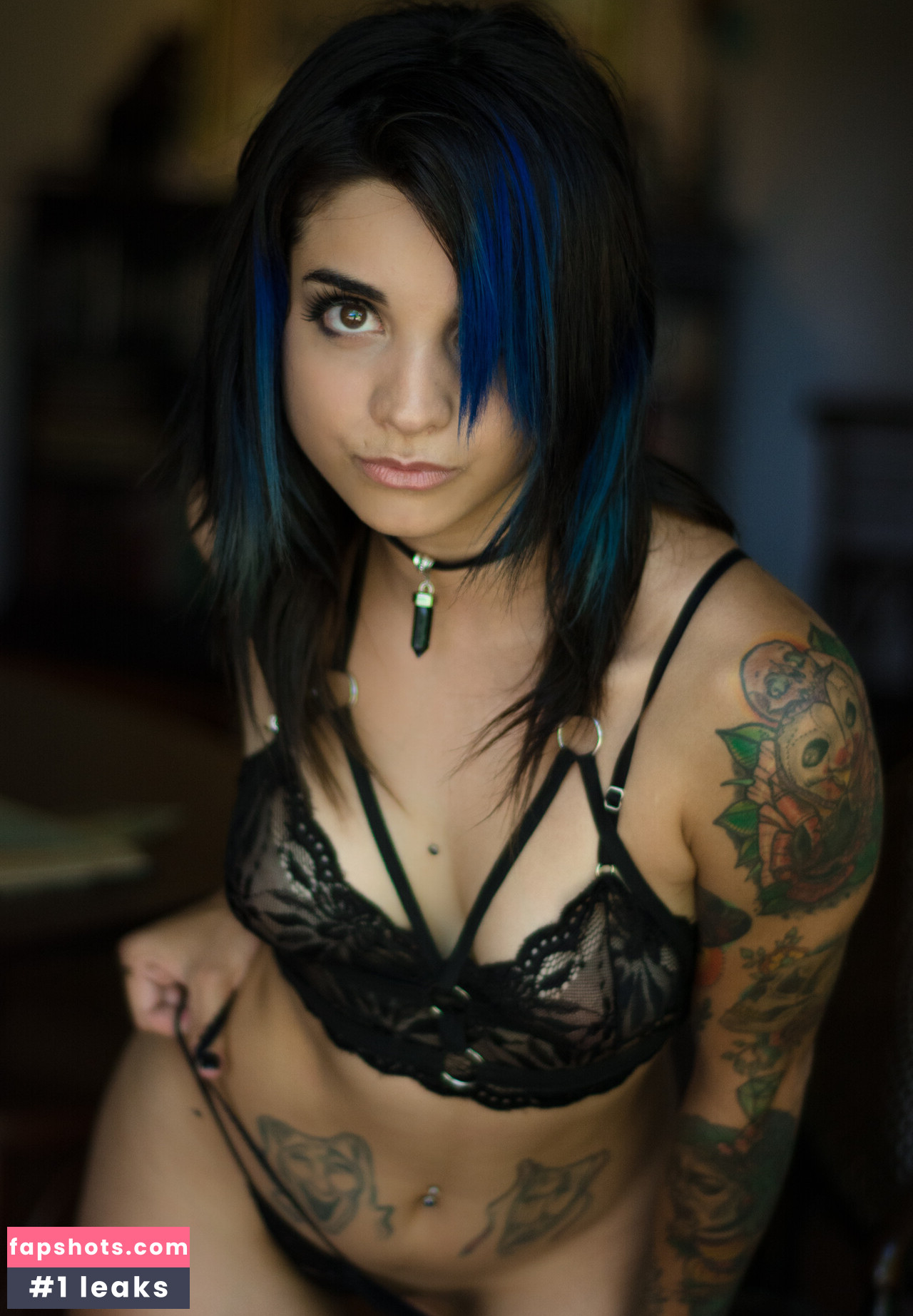 Deskicio Suicide gallery photo #49