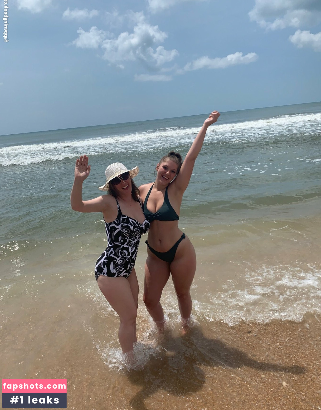 Destiny C gallery photo #16