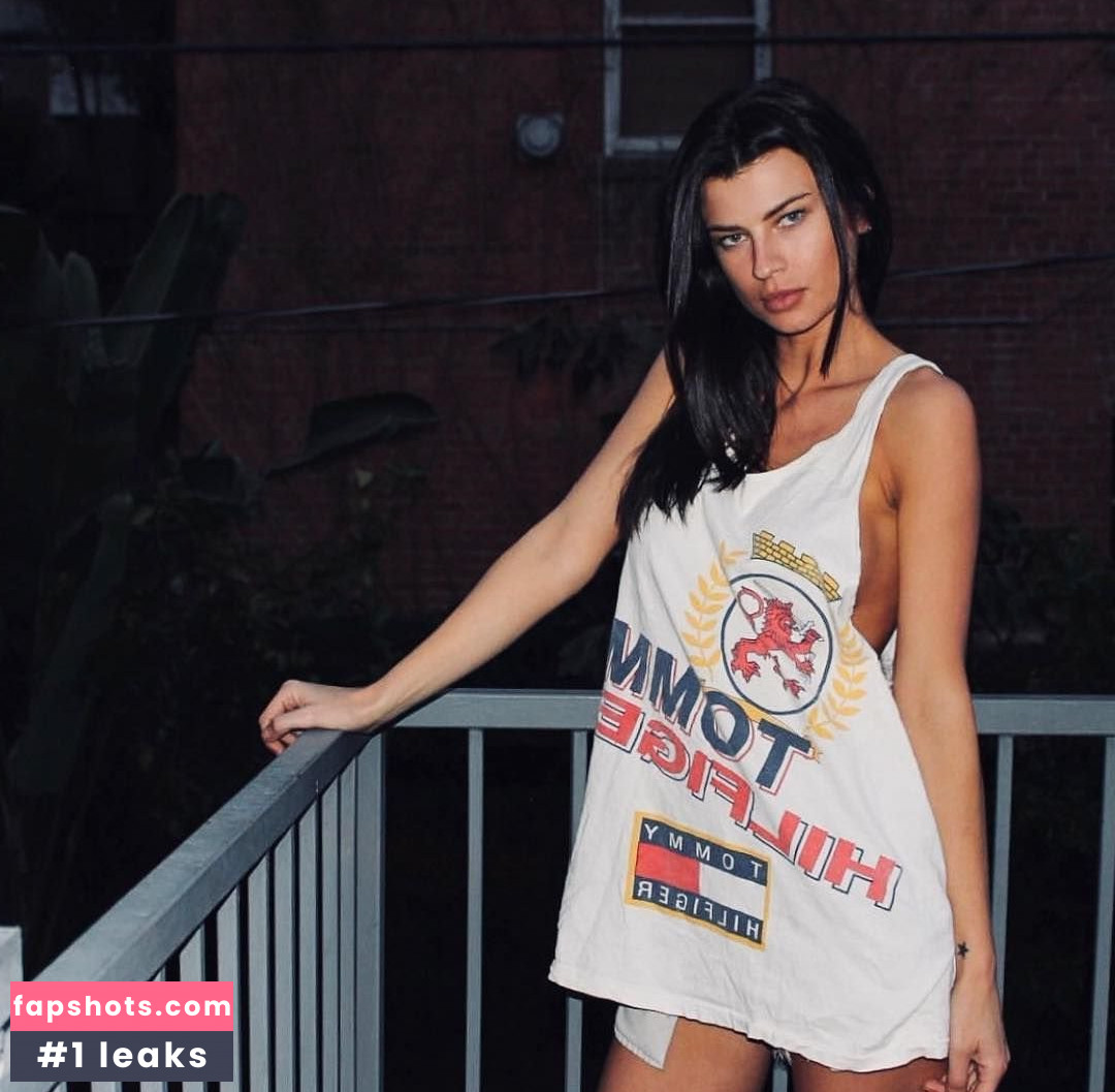 Destiny Sierra gallery photo #28