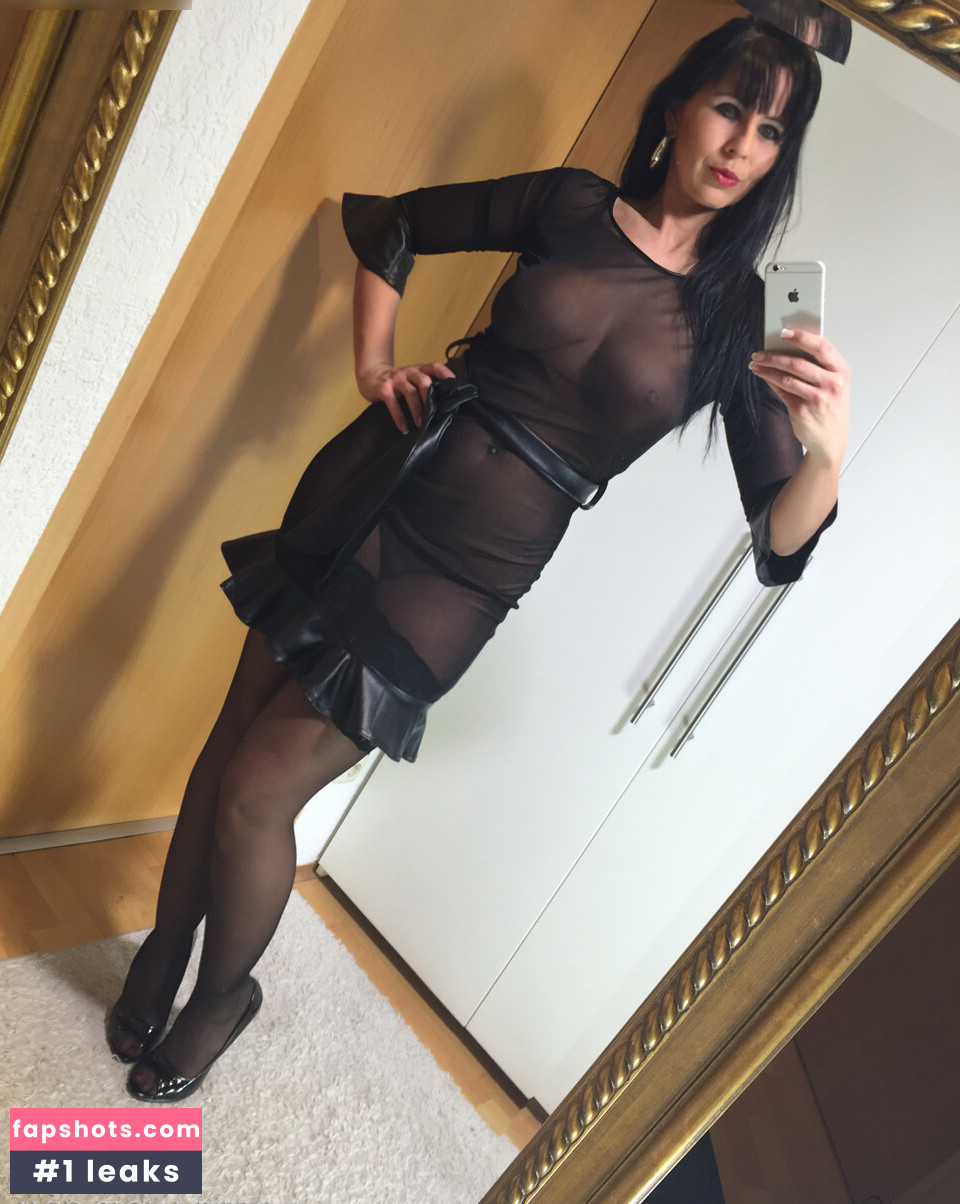 Desyra Noir gallery photo #78