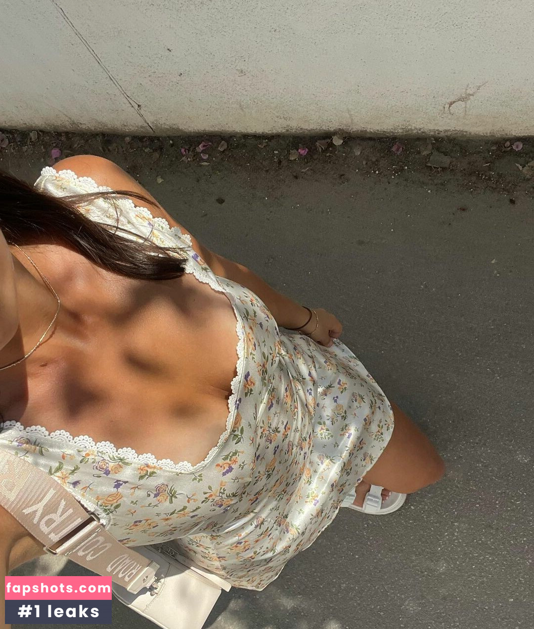 Develique gallery photo #136