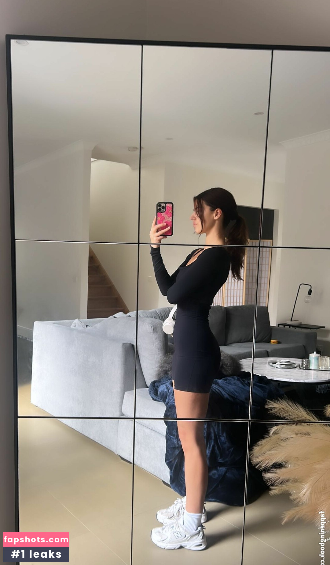 Develique gallery photo #164