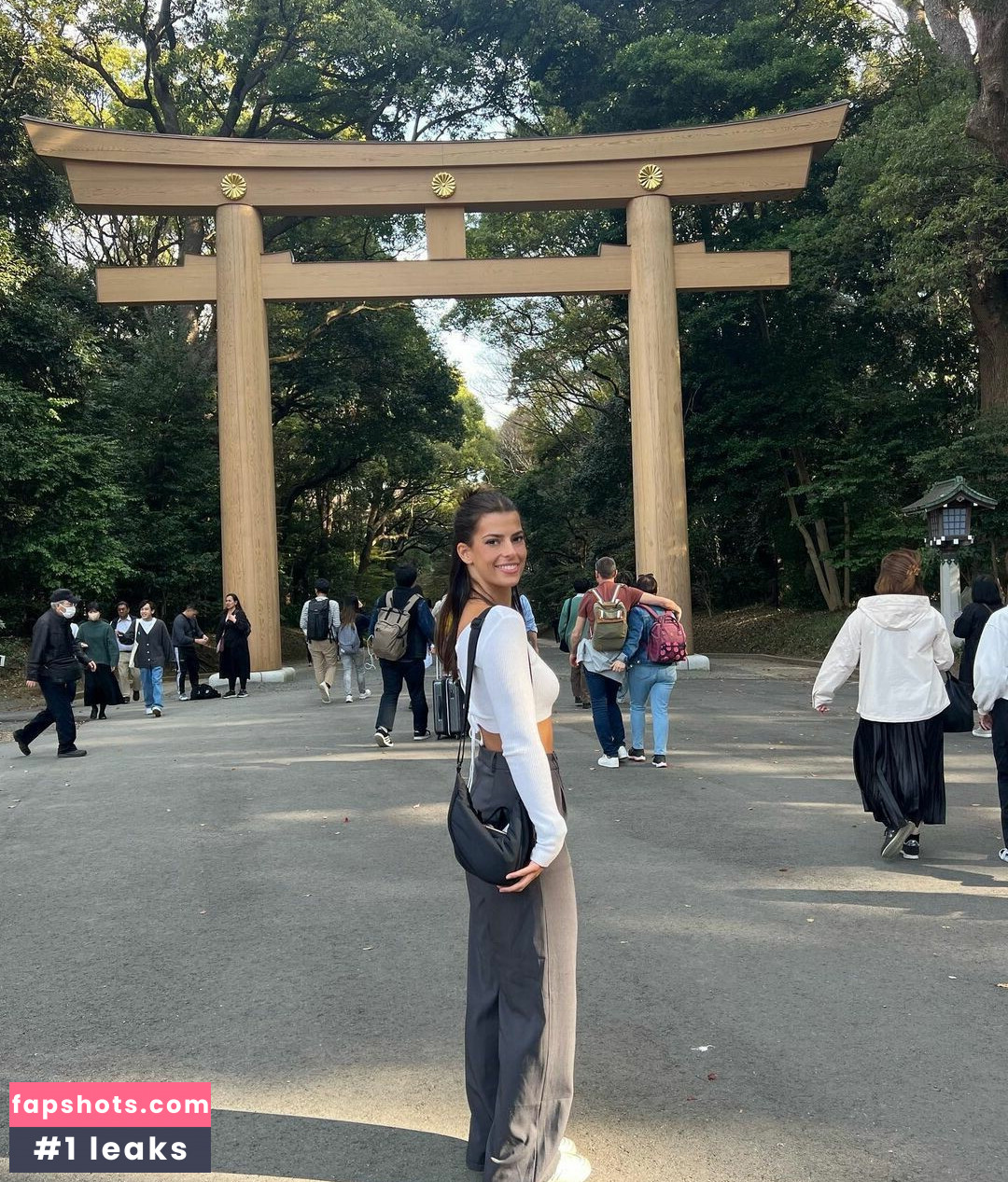 Develique gallery photo #185