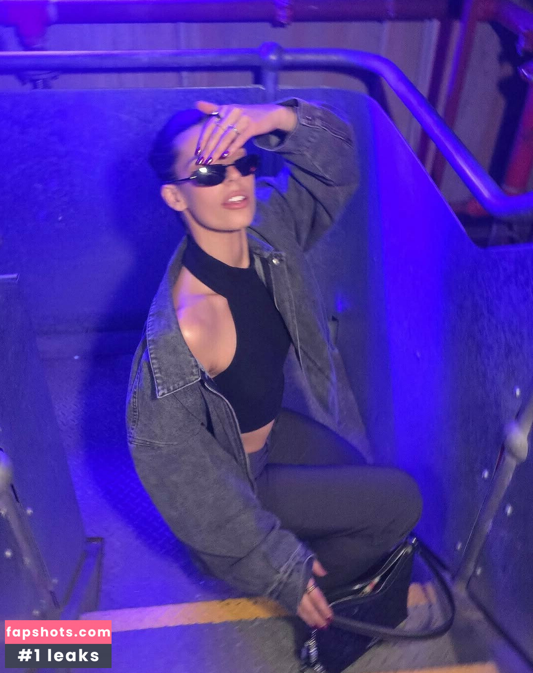 Develique gallery photo #23