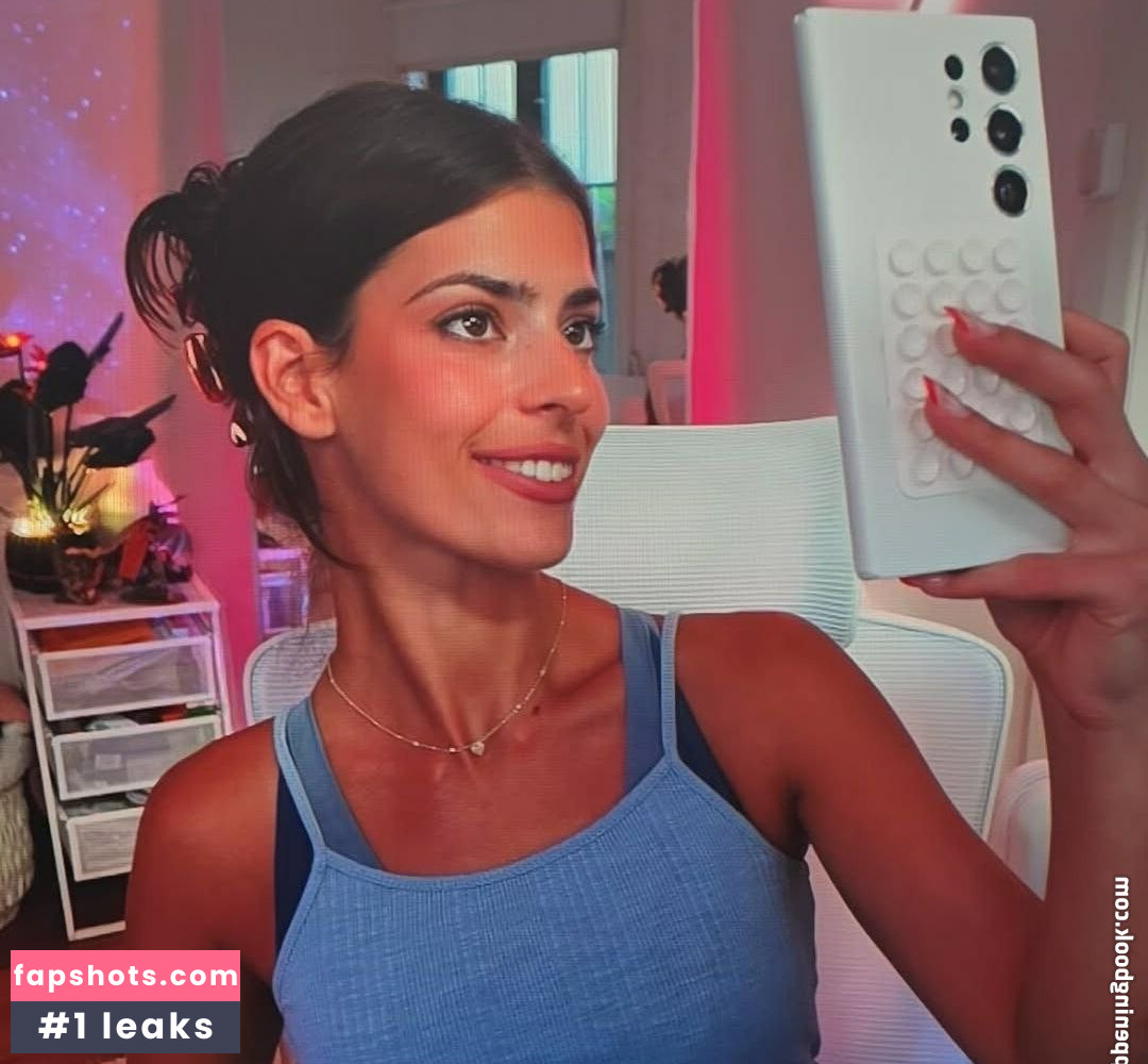 Develique gallery photo #41