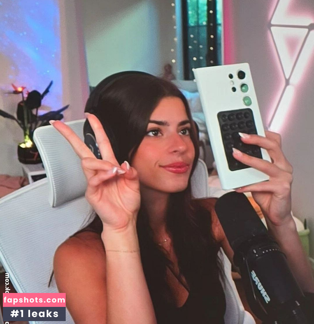 Develique gallery photo #56