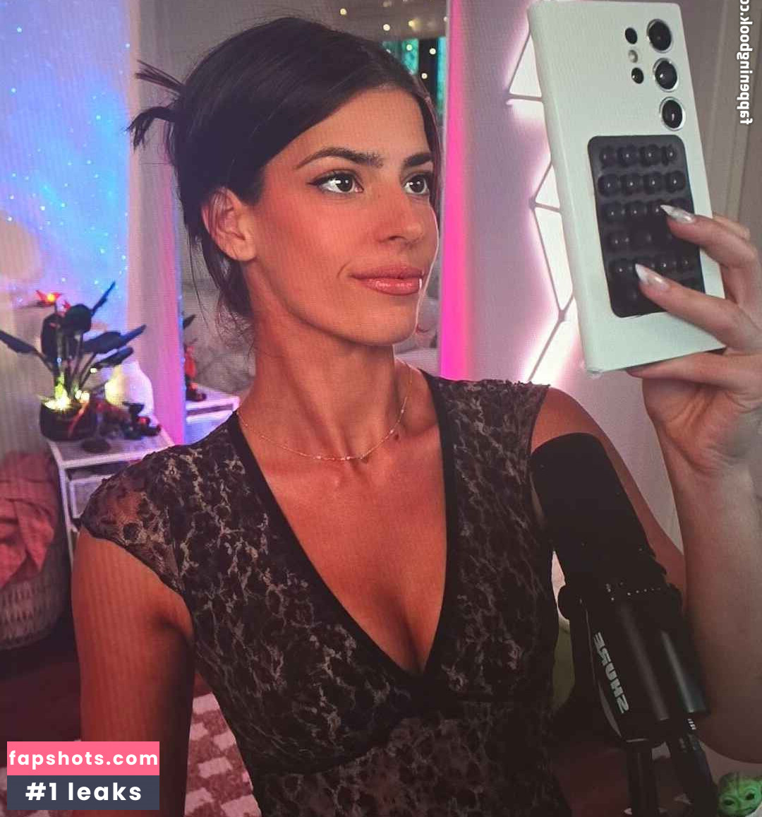 Develique gallery photo #57