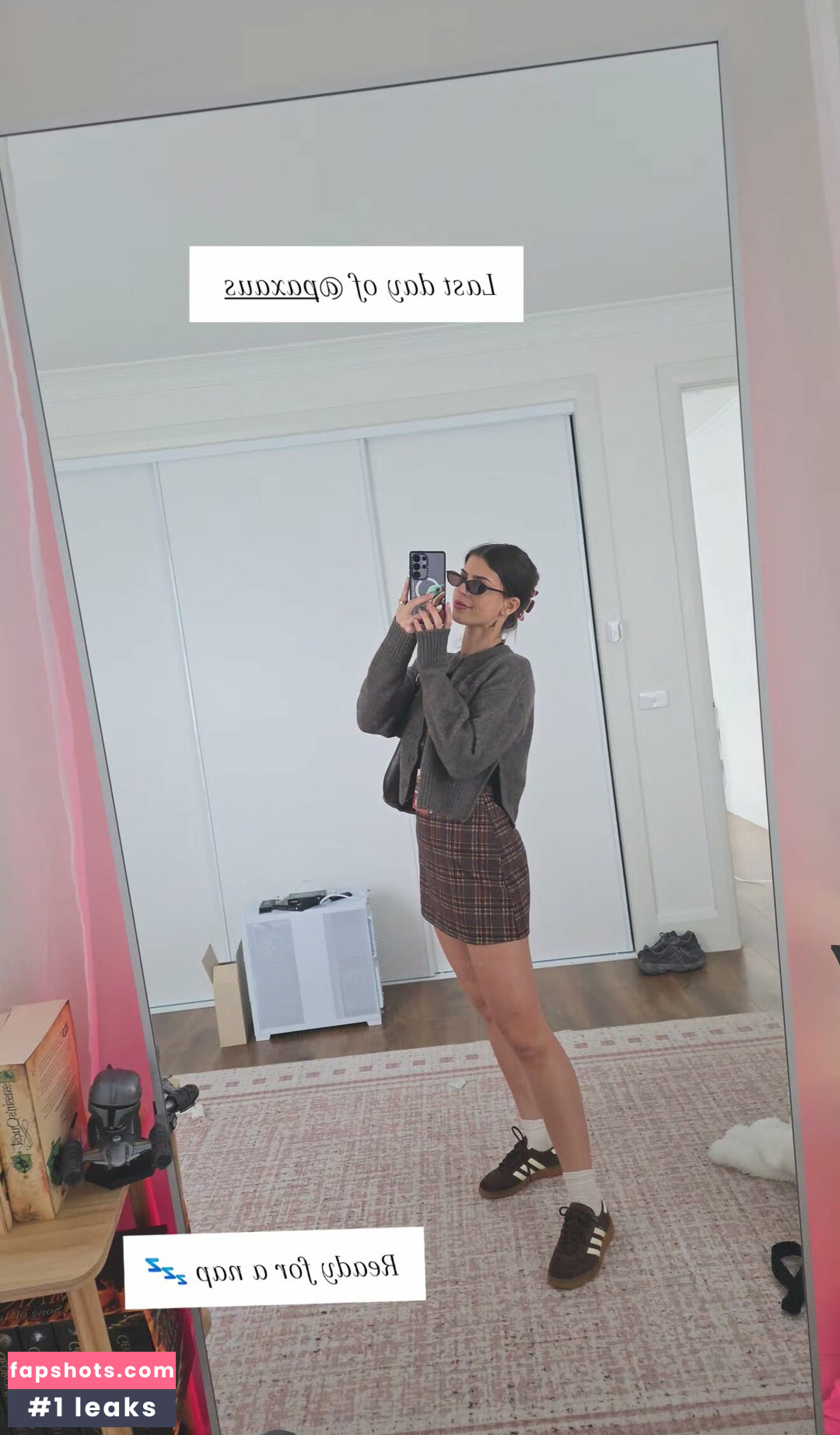 Develique gallery photo #9