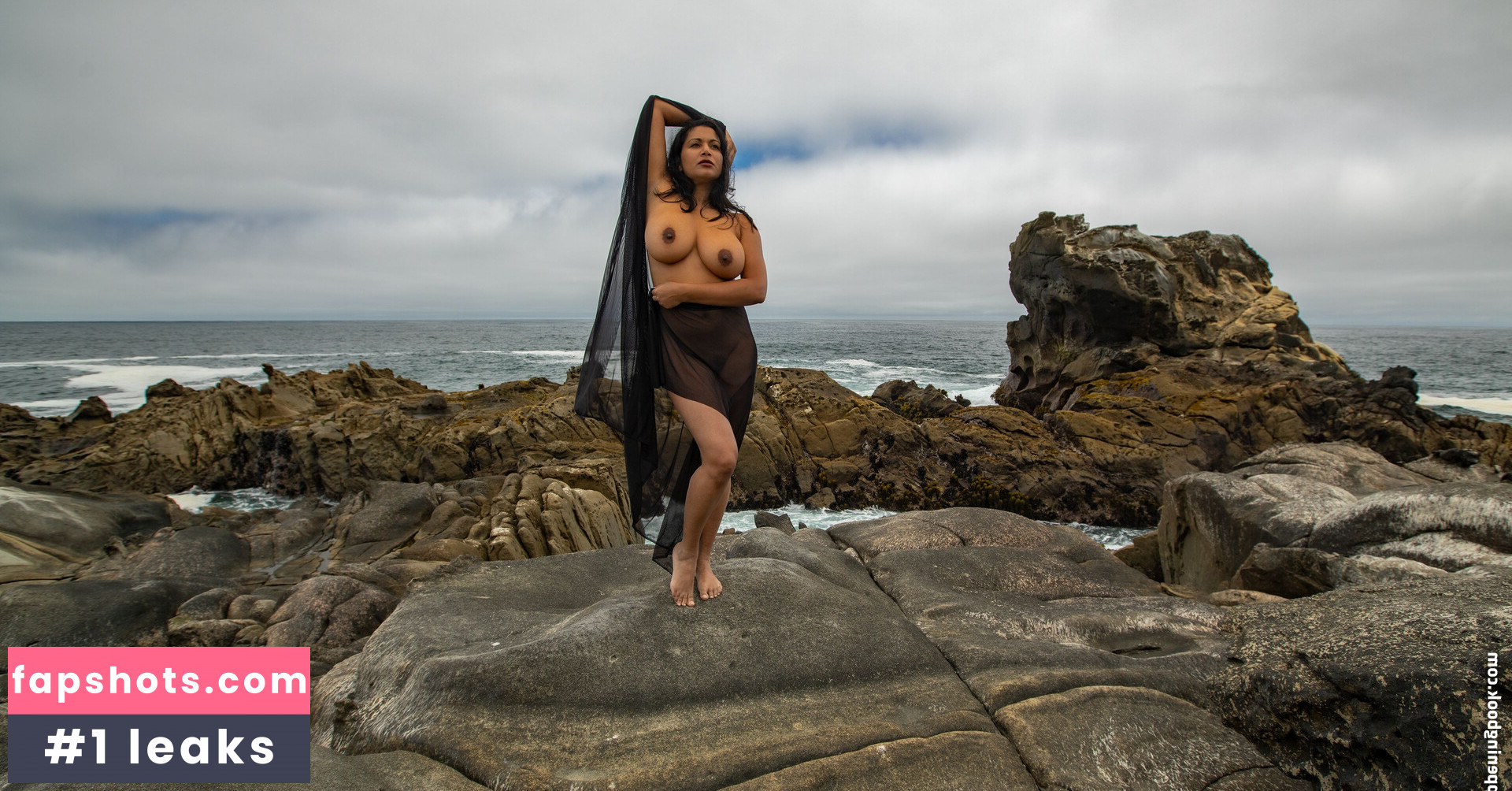 Devi The Model gallery photo #123