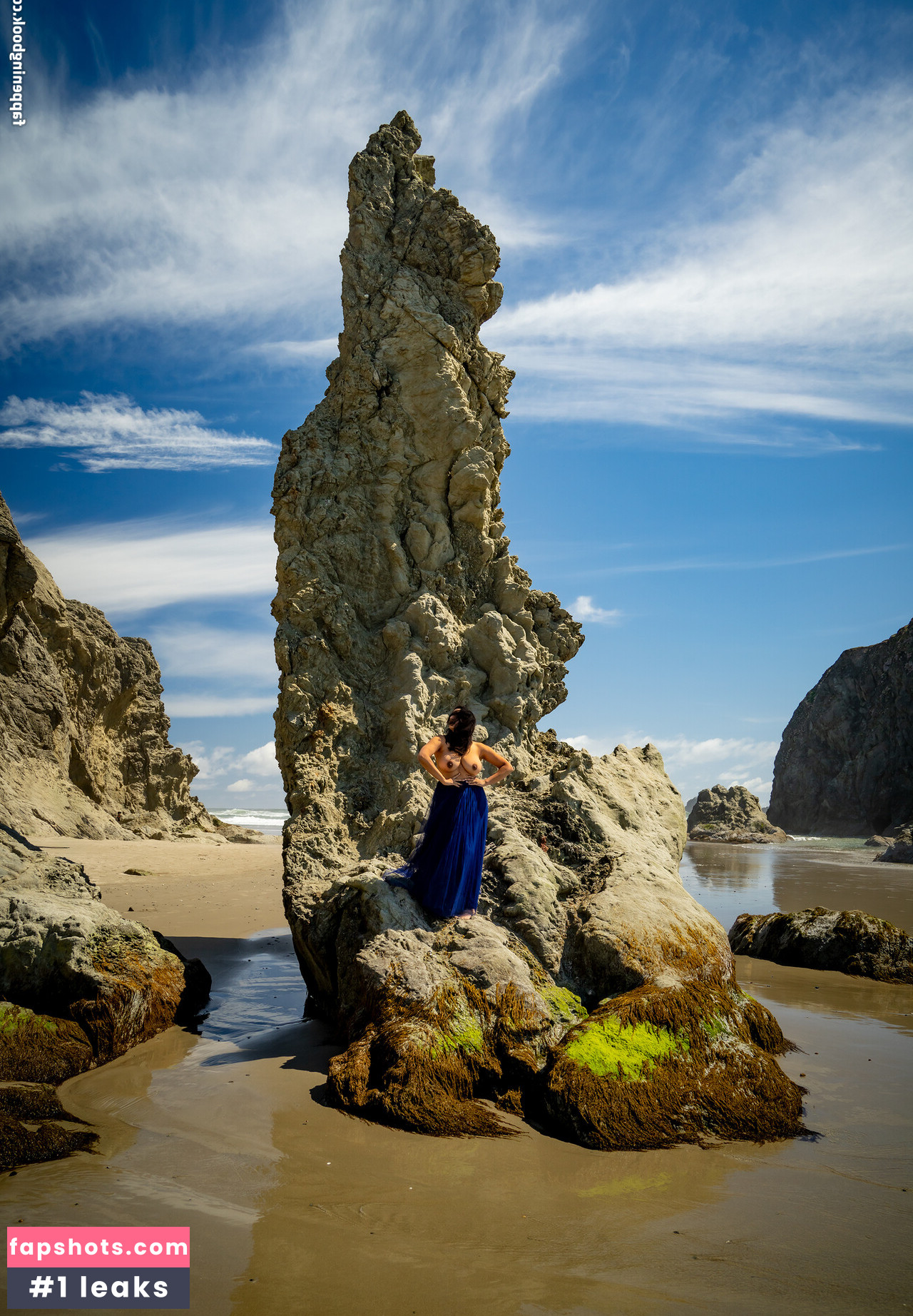 Devi The Model gallery photo #29