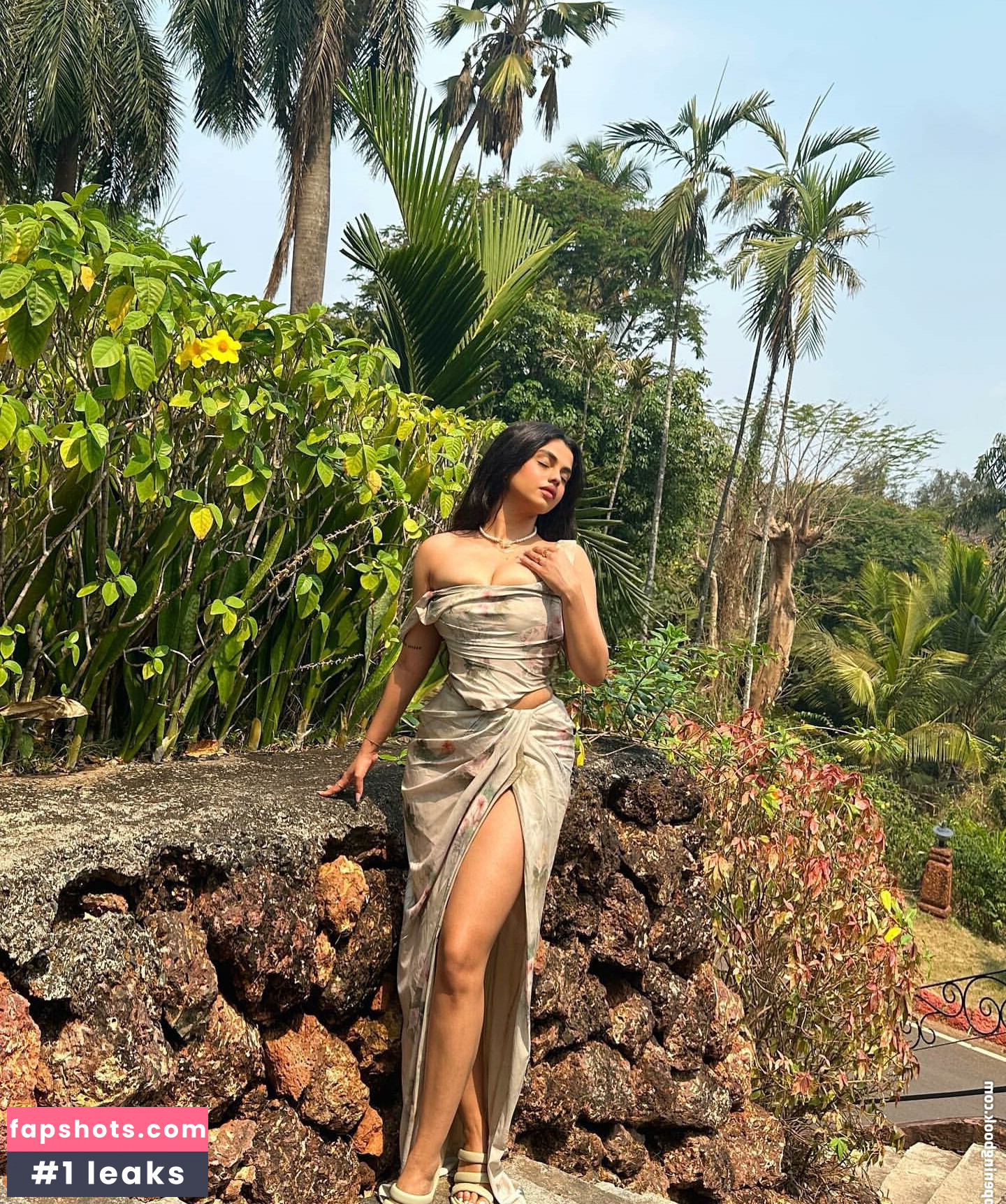 devikaabhardwajjjj gallery photo #20