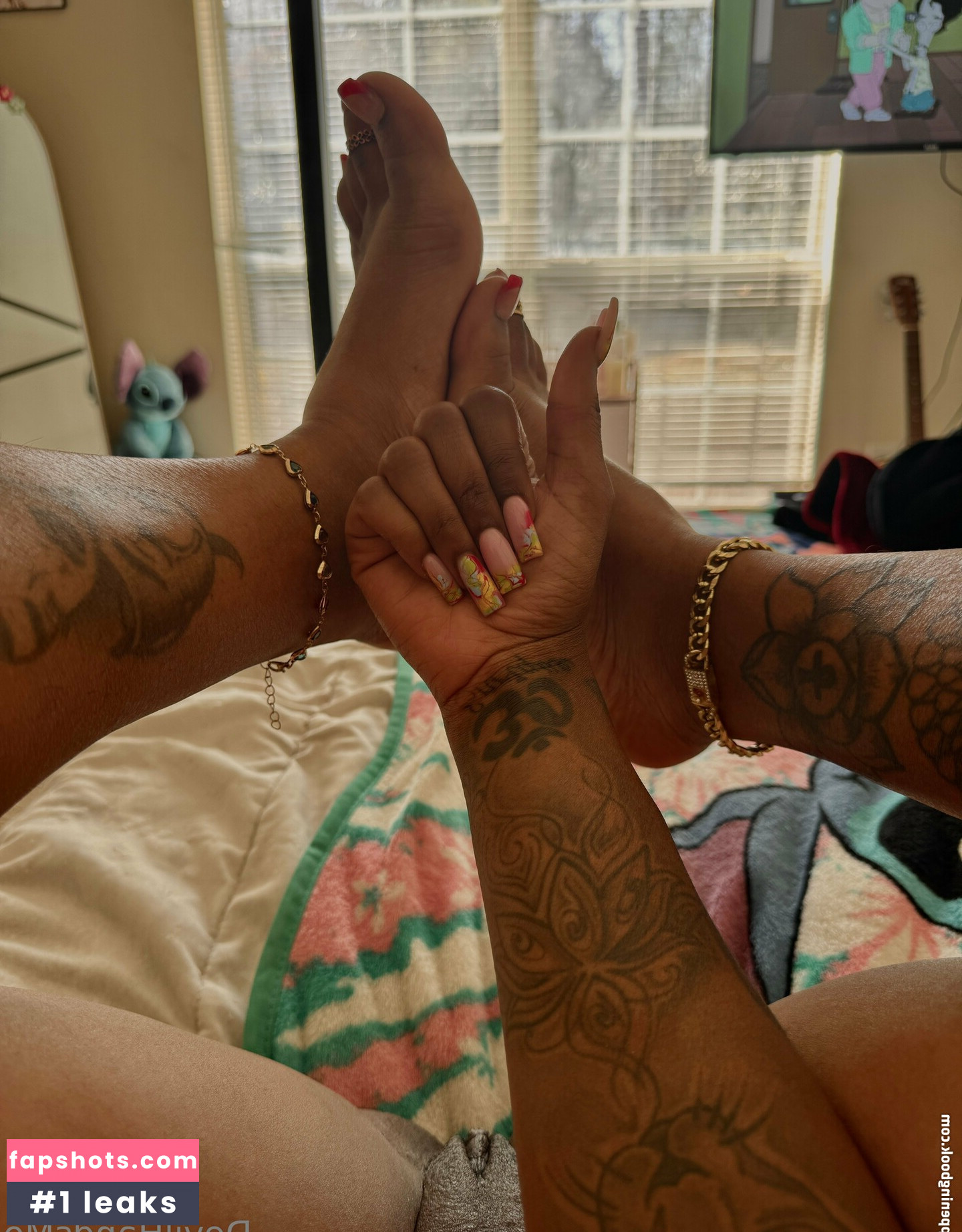 devilhandsmo gallery photo #4