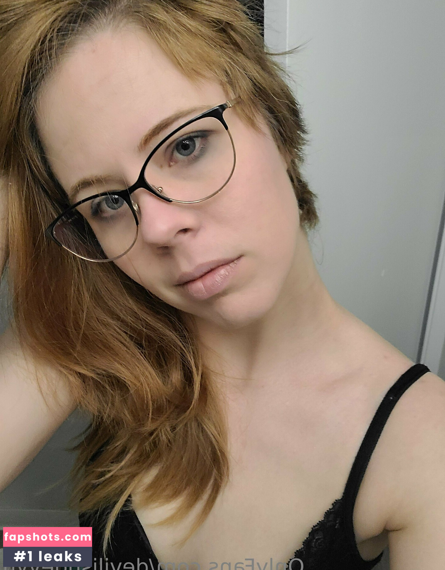 devilishdevyn nude babe gallery