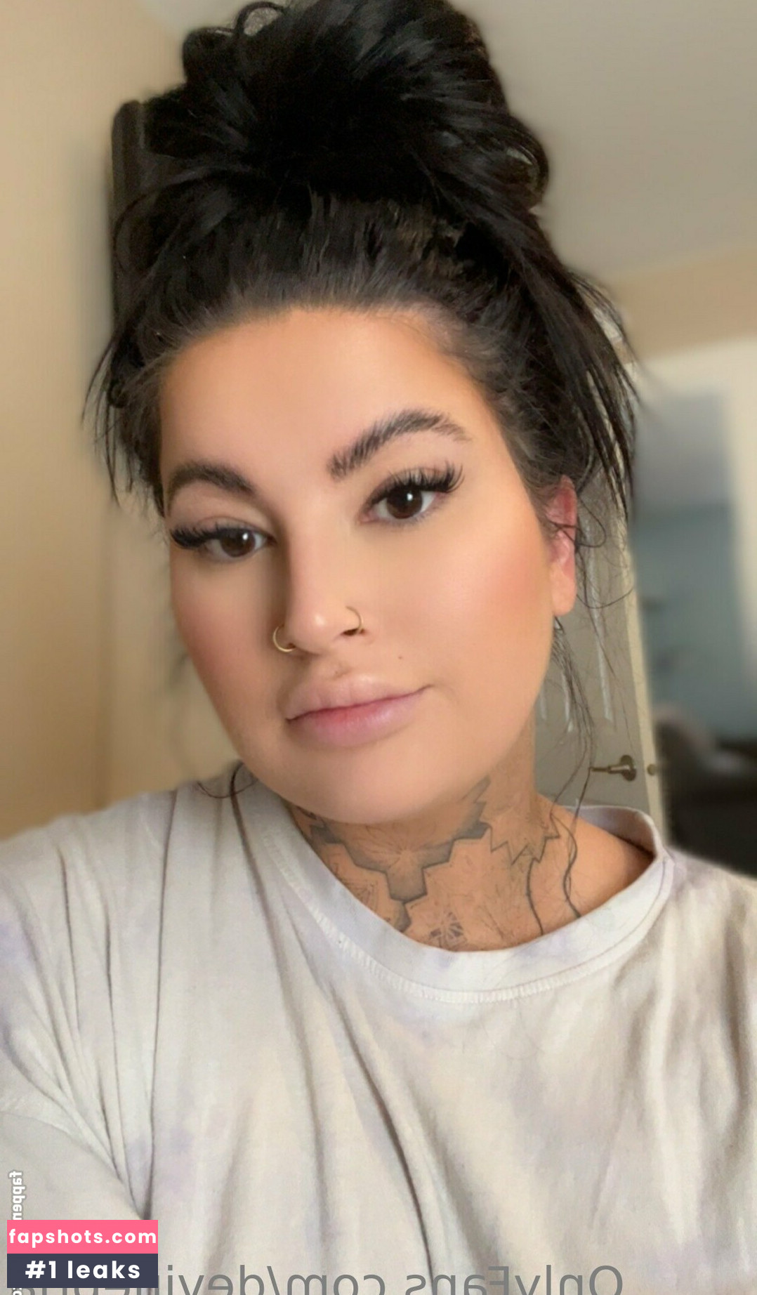 devinebria gallery photo #16