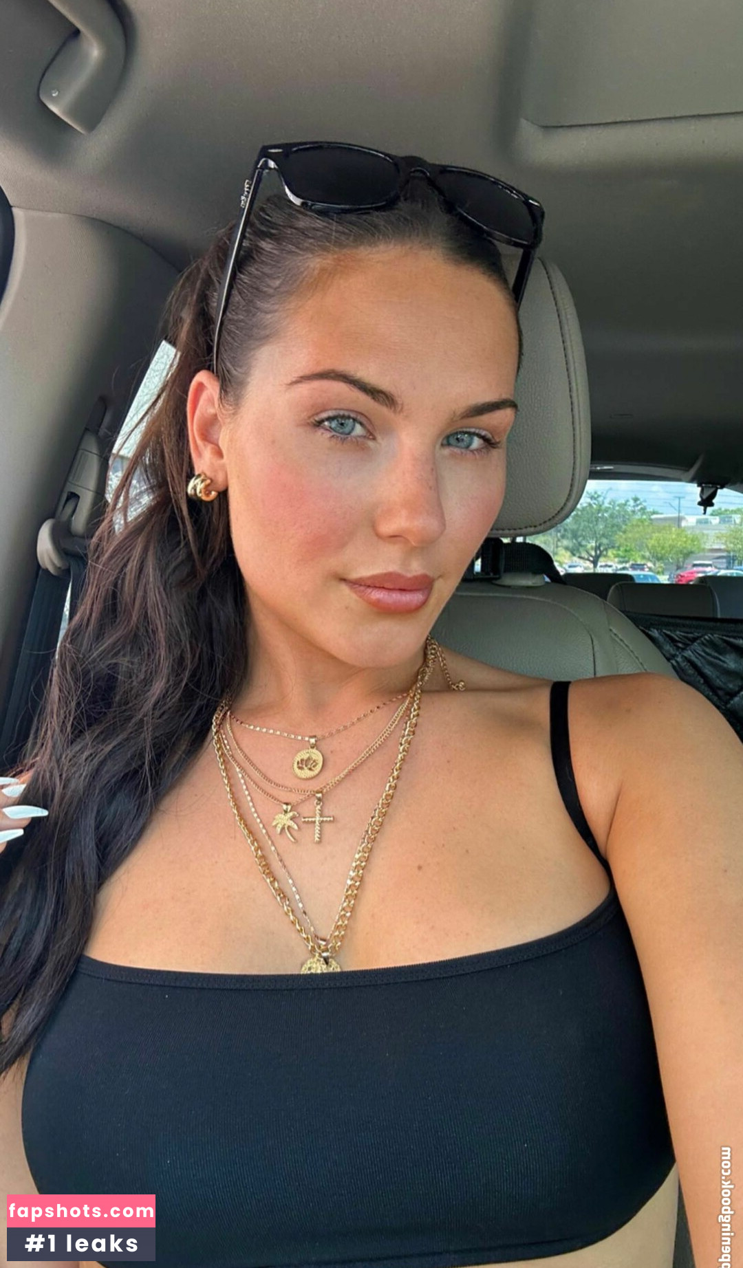 Dezmin Schubel gallery photo #2