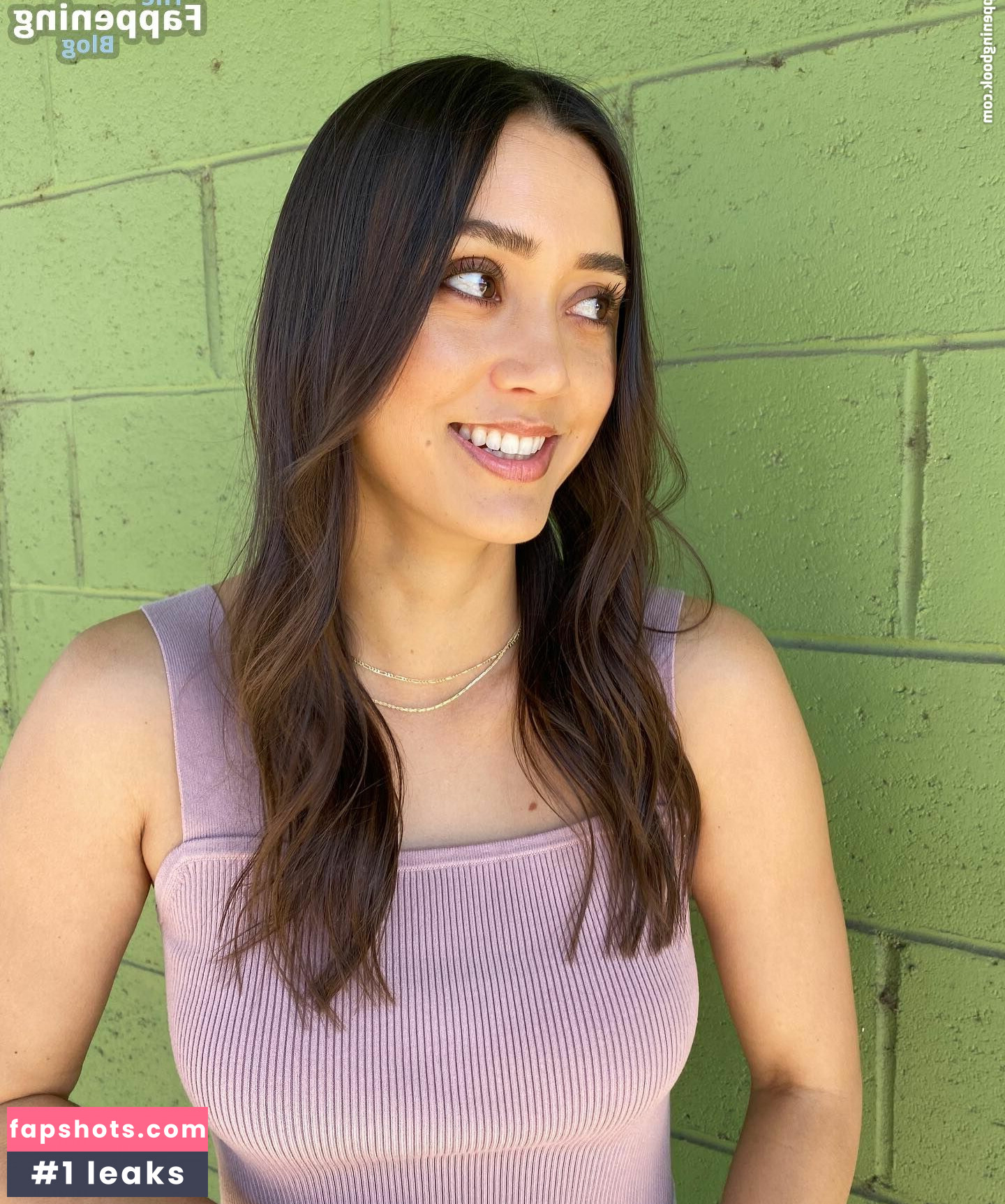 Dia Frampton gallery photo #12