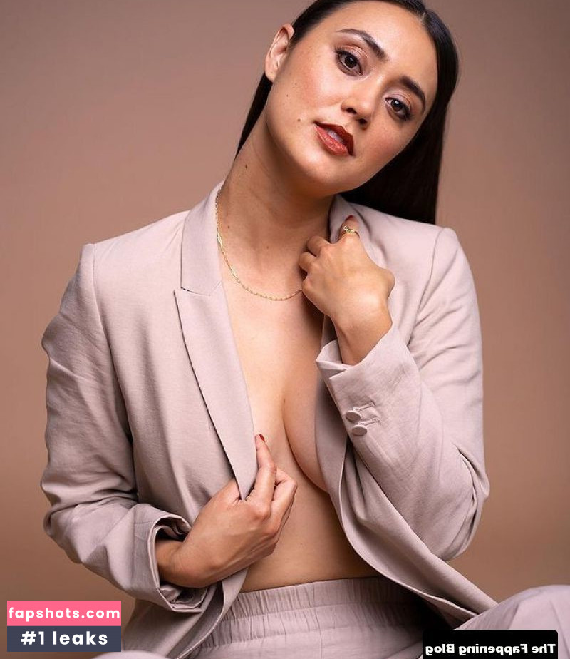 Dia Frampton gallery photo #19