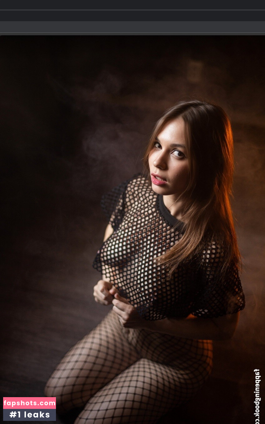 Dia Miller gallery photo #5