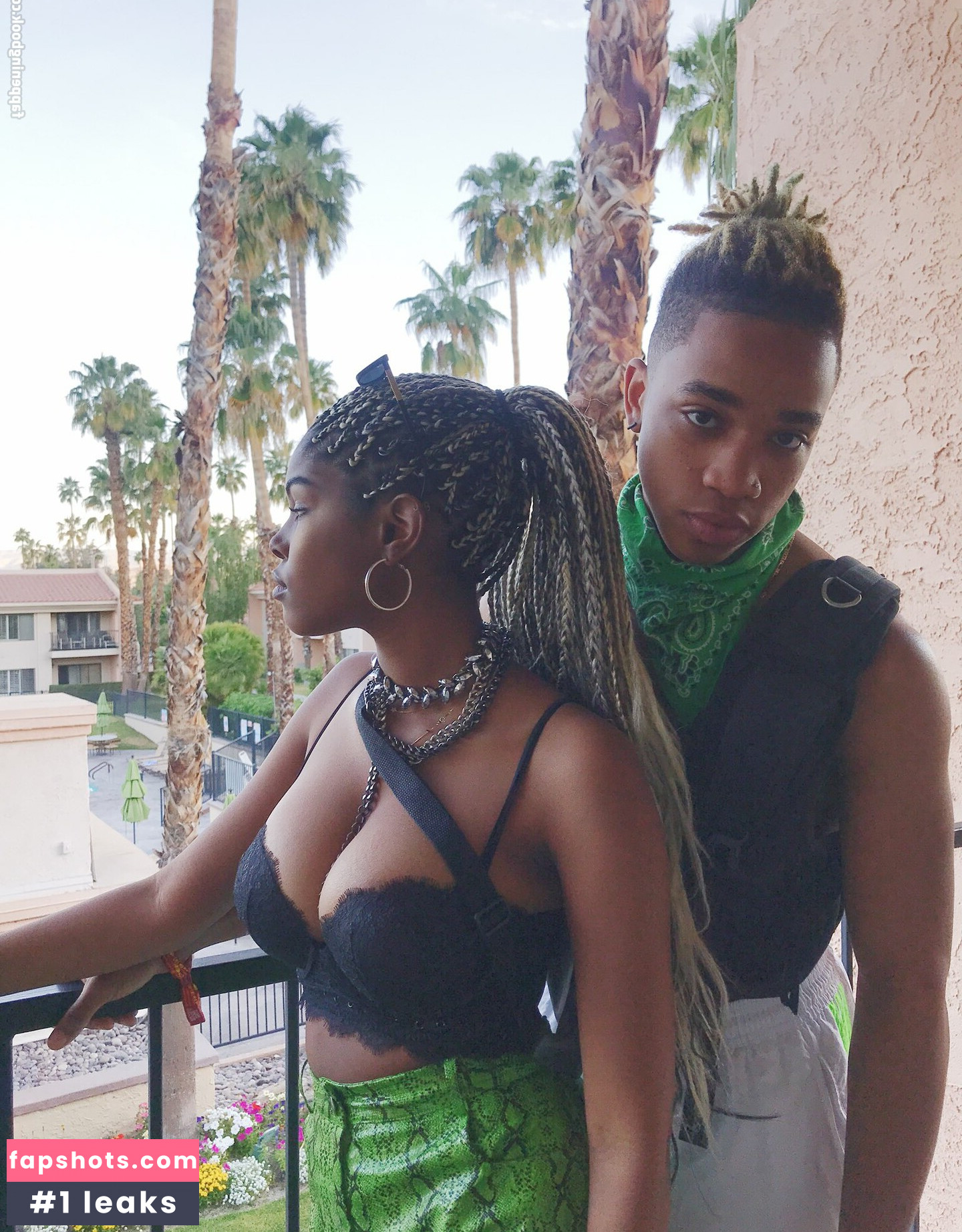 Diamond White gallery photo #9